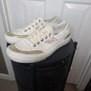 White Canvas Low-Top Sneakers with Gold Accents